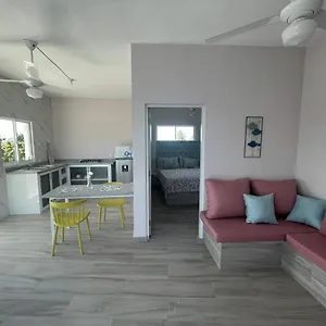 https://la-torre-apartments.comcaribbean.com